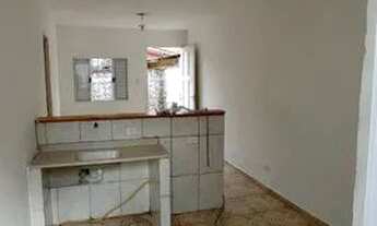 Imagem 4: Casa de fundos Casa em condomínio com 1 dormitório