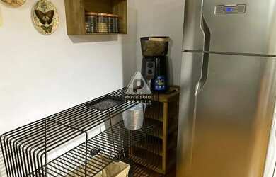 Imagem 4: Excelente apartamento de quarto e sala em Botafogo. Imóvel reformado, trata-se de um conju