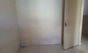 Imagem 3: Casa para aluguel tem 90 metros quadrados com 2 quartos em Santa Maria - Brasília - DF