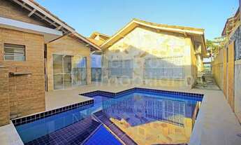 Imagem: CASA com piscina e 3 quartos em Peruíbe