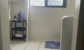 Imagem 5: Apartamento de 2 quartos semi-mobiliado com 2 vagas de garagem