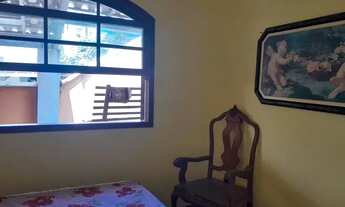 Imagem 7: Casacos piscina na rua da praia no centro de figueira - Arraial do Cabo