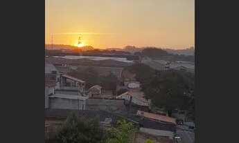 Imagem 5: Alugo casa num bairro bom e agradável