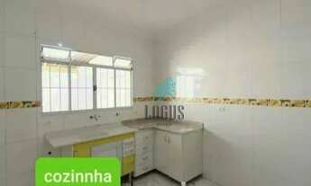 Imagem 2: Casa bem distribuída, composta por 2 dormitórios, para Locação - Nova Baeta, SBC/SP