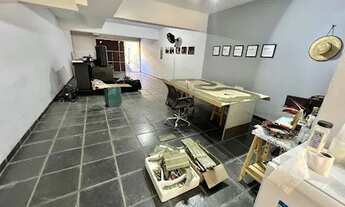 Imagem 6: Lindo Sobrado(SEMI-MOBILIADO) de 230m² com 03 Suítes + Edícula Sacada Churrasqueira e 05 V