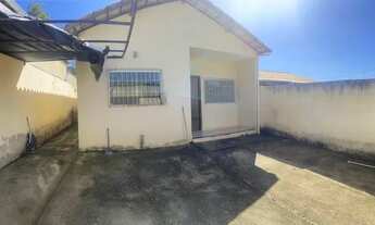 Imagem 3: Vendo Casa Aconchegante de 3 Quartos no Encantador Bairro Floresta Encantada!