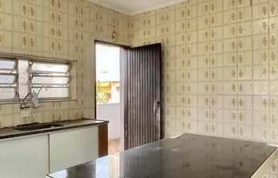 Imagem 3: Casa para aluguel e venda com 200 metros quadrados com 3 quartos