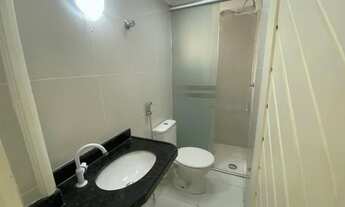 Imagem 5: Vendo apartamento beira-mar de Intermares em uma localização privilegiada além de uma lin