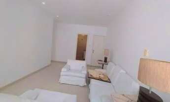 Imagem 5: Apartamento à Venda na Av. Rui Barbosa, original, 3 quartos com 97m2, vazio, no recanto co