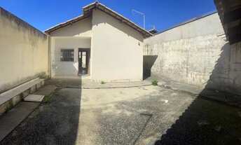 Imagem: Vendo Casa Aconchegante de 3 Quartos no