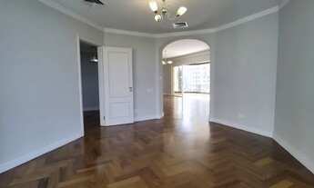 Imagem 5: Apto 347m² 4 Suítes 5 Vagas Amplo Living Vista Panorâmica Quadra de Tênis Panamby Nobre