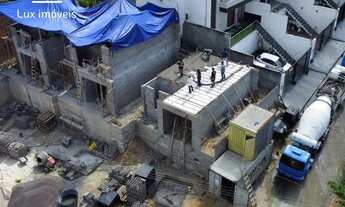 Imagem 4: Novo Aleixo Casa em Via Pública/ Dúplex 2 suítes e 1 semi suíte/ Em Construção