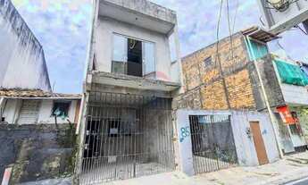 Imagem: Casa, 3/4, sacada em São Brás