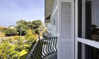 Imagem 4: Casa a venda bairro Fenavinho, com uma sala comercial espaçosa e dois apartamentos, bairro