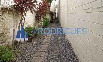 Imagem 4: Galpão Comercial à Venda e Locação em Lauro de Freitas - 2 Salas, 6 Banheiros, 8 Vagas de