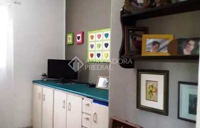 Imagem 3: Casa à venda no bairro Partenon, em Porto Alegre 3 dorm., 1 suíte, com Studio, Garagem 3 c