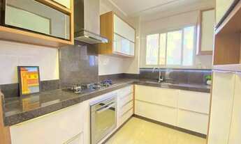 Imagem 2: Apartamento com 3 dormitórios sendo 1 suíte e 2 vagas de garagem em Bombas, Bombinhas/SC