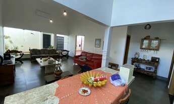 Imagem 6: Casa residencial disponível para venda no bairro Santa Rosa em Uberlândia-MG