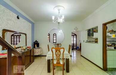 Imagem 6: Casa à Venda - Sagrada Família, 8 Quartos, 458 m2