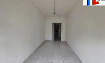 Imagem 4: ALUGO Loja de 20m² em Sete de Abril na rua principal com escritório, banheiro. Ótima local