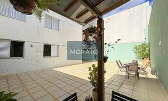 Imagem 3: Área Privativa com 4 quartos sendo 1 suíte com 2 vagas de garagem no bairro Liberdade