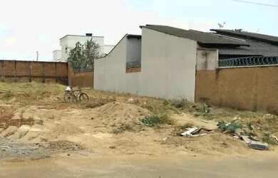 Imagem 3: Lote grande e bem localizado no Faiçalville