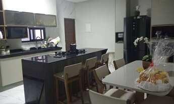 Imagem 2: Excelente opção de casa com 3/4 no Condomínio Alpha Jardins