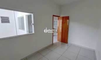 Imagem 3: Casa com 3 quartos disponível para locação no bairro Martins em Uberlândia-MG