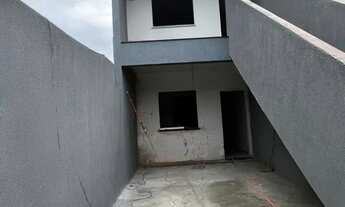 Imagem: Casa em Belford Roxo com vaga de garagem!