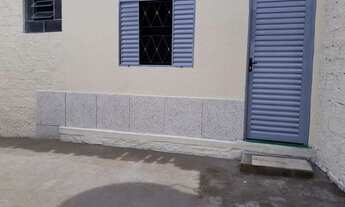 Imagem 2: PARTICULAR - Casa de 02 Quartos c/ Garagem Carro. Perto Terminal da Vila Brasília!!!