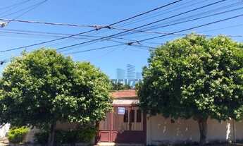 Imagem 2: Casa com 3 Quartos na Vila Dutra, Bauru Terreno de 250 m² e Churrasqueira