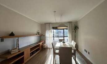 Imagem: Apartamento central com 2 dormitórios sendo