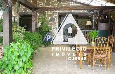 Imagem 2: Incrível casa com vista mar e montanhas no Vidigal