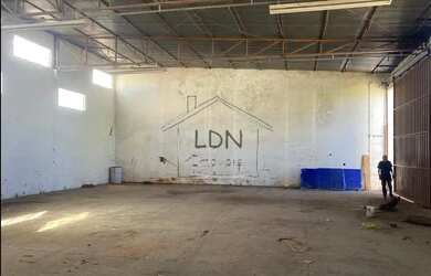 Imagem 5: Barracão para locação na Rua Tietê, com 700m², por R$19.000,00 Jardim Tabapuã, Londrina