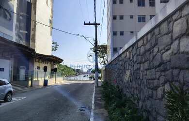 Imagem 2: Imóvel para aluguel com 428 metros quadrados com 4 quartos em Praia da Costa - Vila Velha