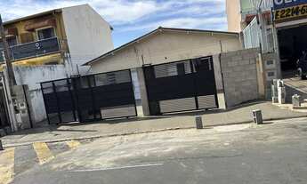 Imagem: 3 casas recém reformada av Coacyara