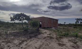 Imagem 7: Chácara em construção