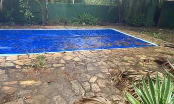 Imagem 4: Casa de 3 quartos, ampla, piscina, varanda e quintal