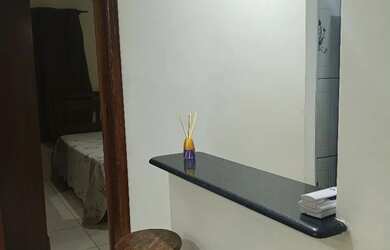 Imagem 3: Alugo apartamento mobiliado para fds e anual...bairro tranquilo há 3km da praia/ centro