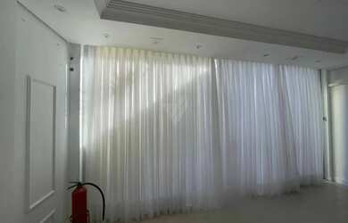 Imagem 2: Centro Galpão / depósito com 5 vagas na garagem