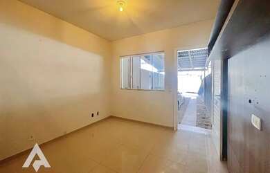 Imagem 3: Sobrado de 2 dormitórios para locação por R$ 2.500,00 - Bairro Velha Central - Blumenau/SC