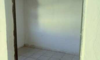 Imagem 2: Alugo casa com garagem no promorar