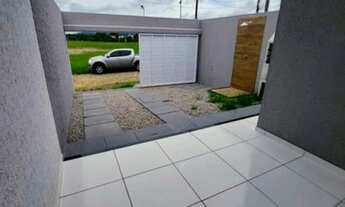 Imagem 3: Casa para venda tem 91 metros quadrados com 3 quartos em Luzardo Viana - Maracanaú - CE