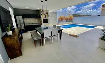 Imagem 3: Casa com piscina para venda com 380 metros quadrados com 4 quartos em Petrópolis - Maceió