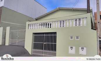 Imagem 2: Casa com 3 quartos + 1 casa nos fundos de 1 quarto, 3 vagas de garagem. Aceita terreno