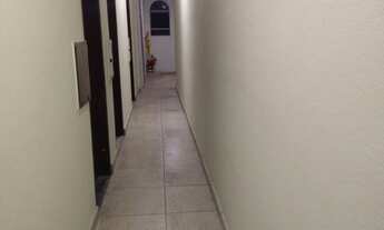 Imagem 4: Quarto de hotel Quarto com aluguel por R$800 /mês