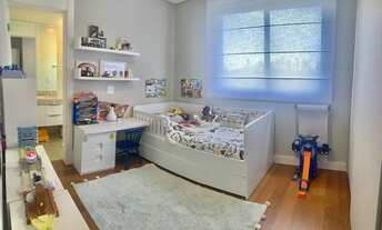 Imagem 2: Apartamento com 175m² Privativos, 3 Suítes e 3 Vagas no Ecoville