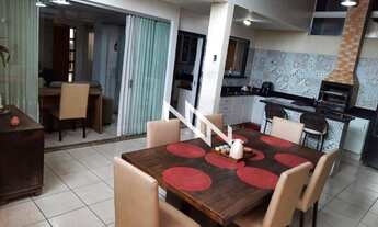 Imagem 4: Casa com 4 dormitórios à venda por R$ 890.000,00 - Jardim América - Goiânia/GO