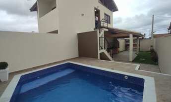 Imagem: Casa sobreposta lado praia com piscina