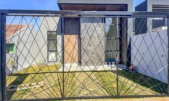 Imagem 2: Casa térrea à venda no Universitário com ampla sobra de terreno - Cascavel/PR - 3 Quartos